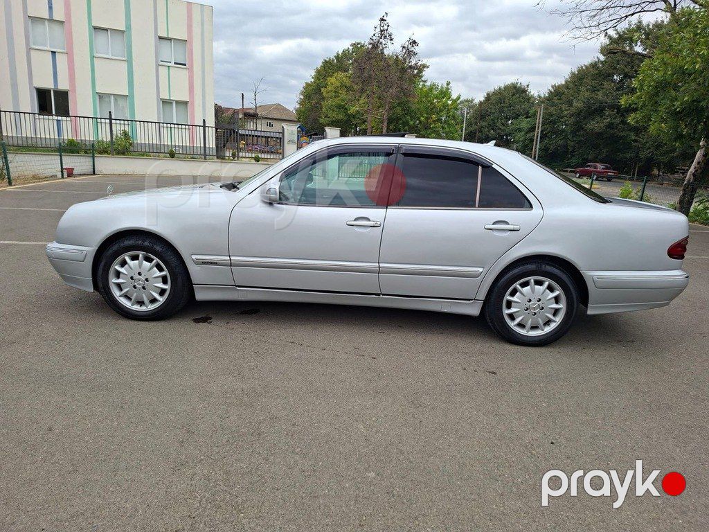 Mercedes E 220, 2.2 L, 2001 il, 308 623 km — Avtomobillər, Masallı (3)