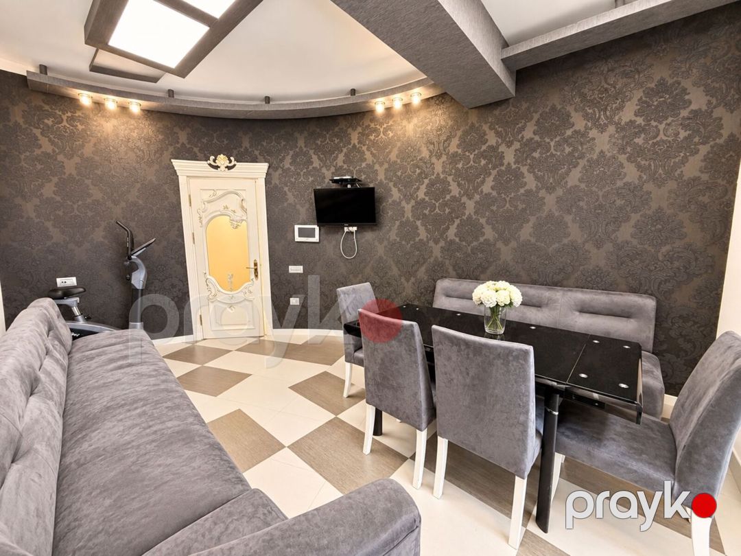 Satılır 4 otaqlı yeni tikili 220 m² — Mənzil, Bakı (10)