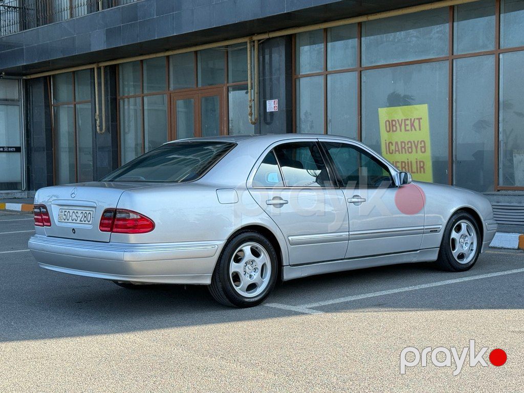 Mercedes E 270, 2.7 L, 2000 il, 270 000 km — Avtomobillər, Sumqayıt (4)