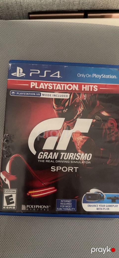 Gran Turismo Sport PS4 Disk yaxşı vəziyyətdədir, işləkdir. Realistik — Bakı