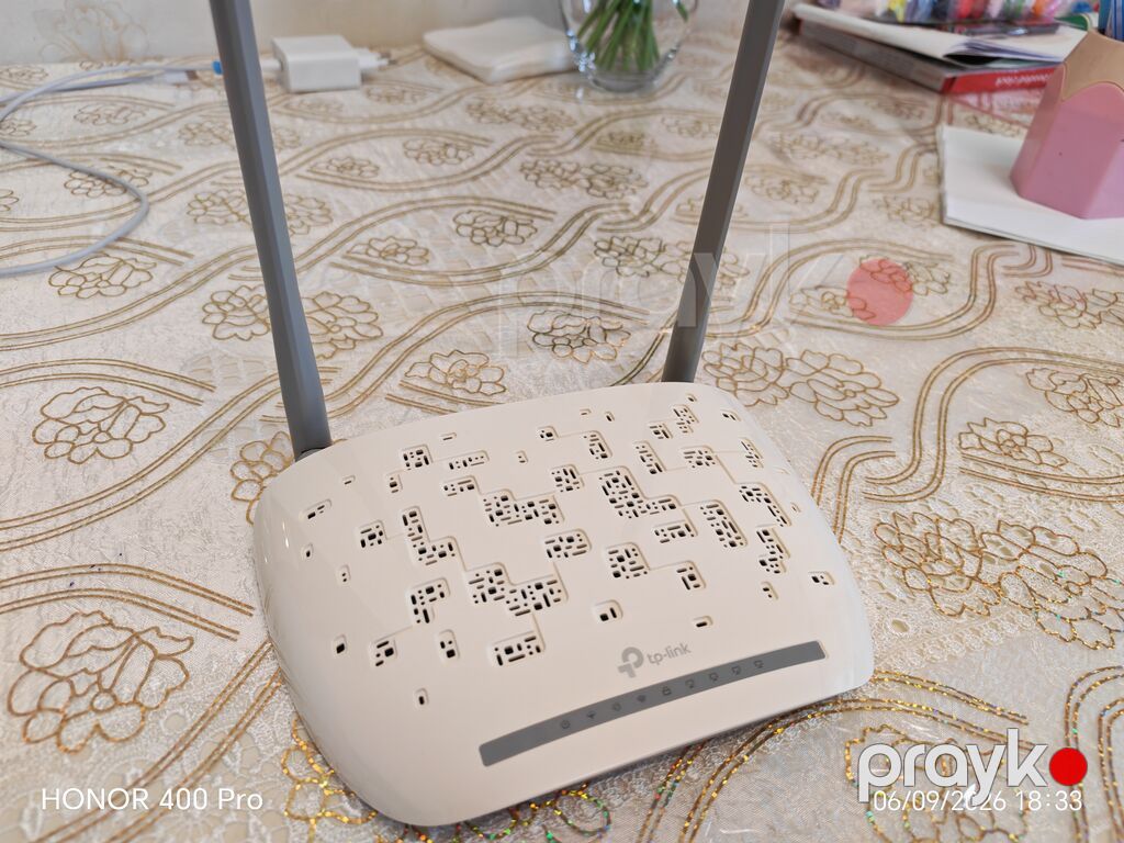 TP-Link simsiz router Xüsusiyyətlər: - 2 ədəd yüksək qazanclı xarici — Şəbəkə və server avadanlığı, Bakı (2)