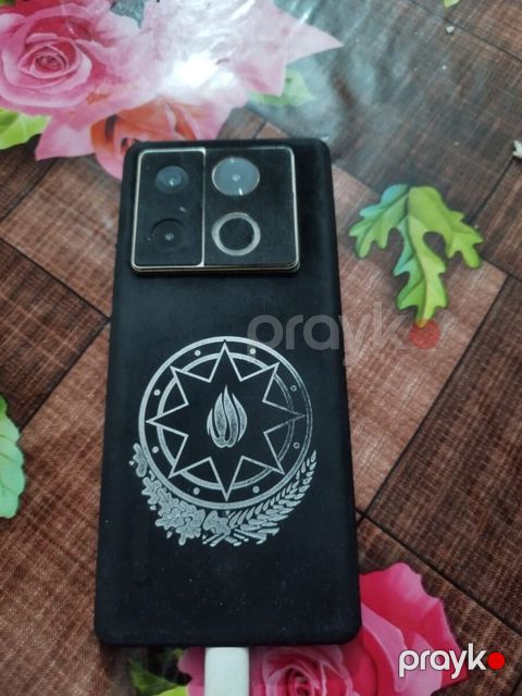 Infinix Note 40 Pro Titan Gold 256GB/12GB — Bakı