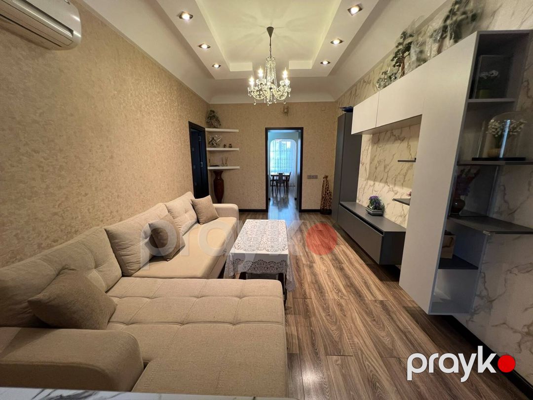 Satılır 4 otaqlı köhnə tikili 100 m² — Mənzil, Bakı (8)