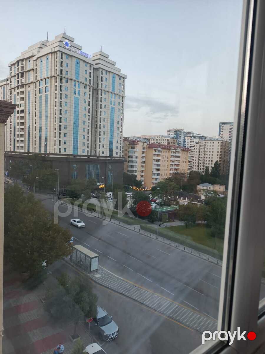Satılır 2 otaqlı köhnə tikili 48 m² — Mənzil, Bakı