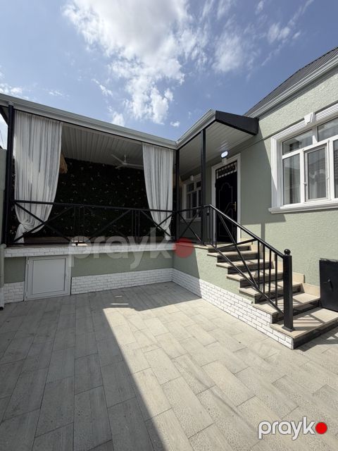 Satılır 3 otaqlı həyət evi/bağ evi 85 m² — Bakı