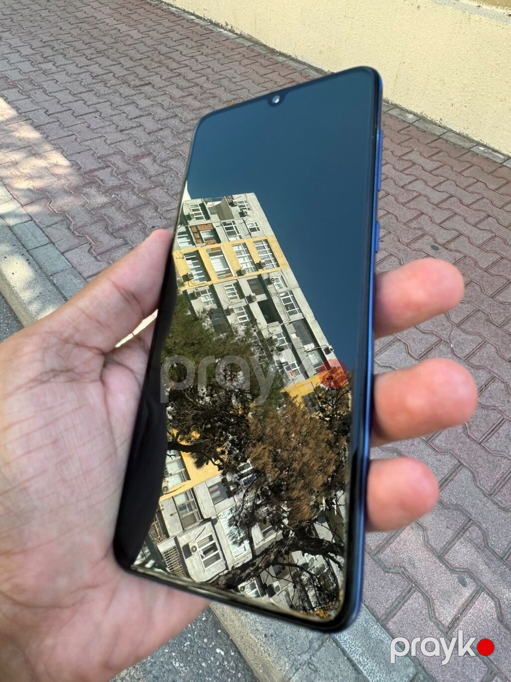 Mavi rəngli smartfon Xüsusiyyətlər və portlar: - Alt hissə: 3.5 mm — Digər smartfonlar, Bakı (6)