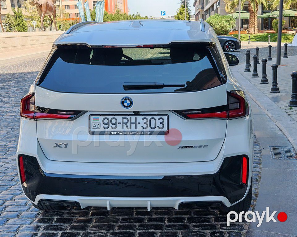 BMW X1, 1.5 L, 16.3 kWh, 2024 il, 26 500 km — Avtomobillər, Bakı (3)