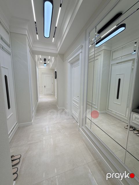 Satılır 3 otaqlı yeni tikili 120 m² — Bakı