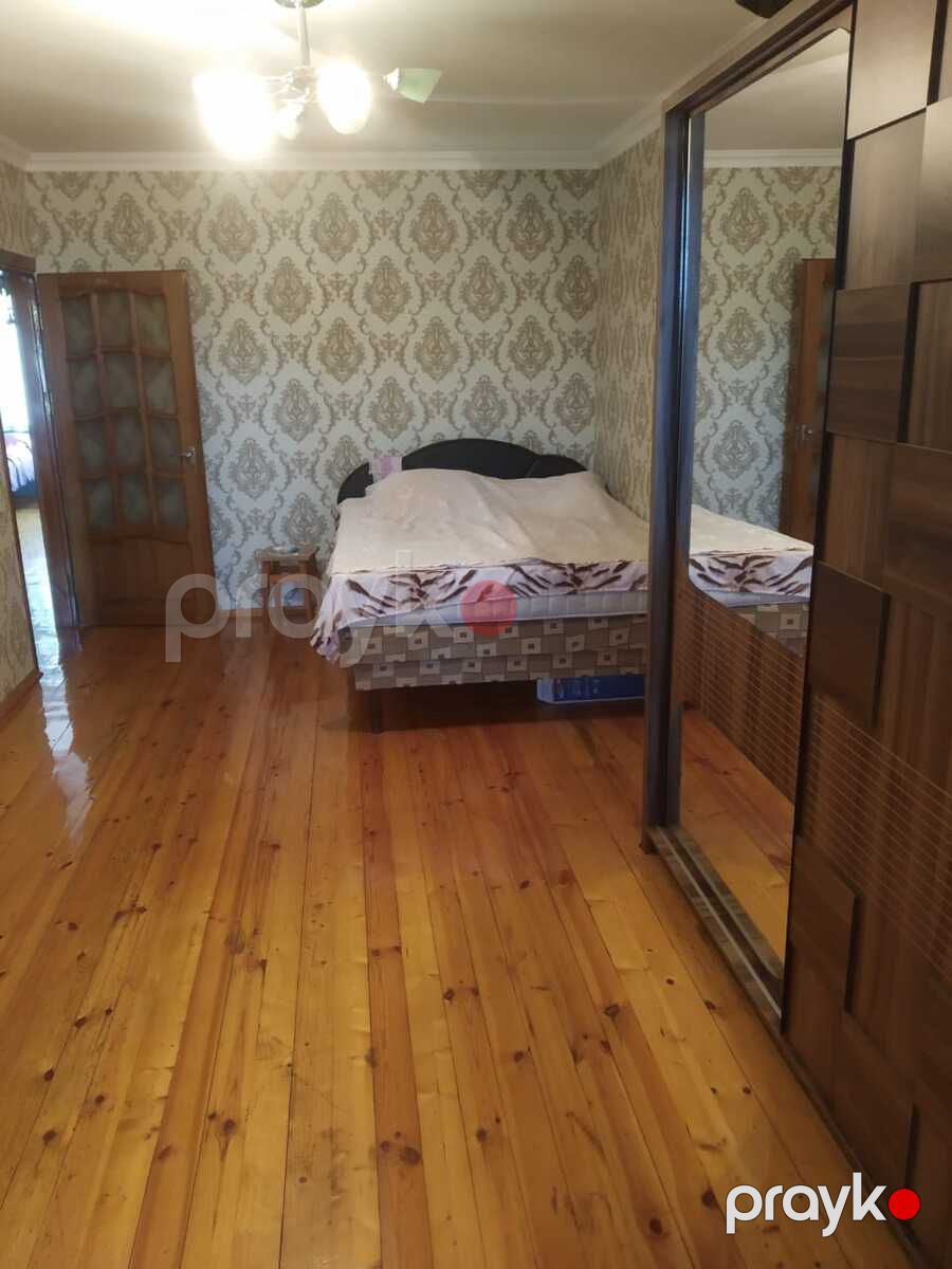 Satılır 4 otaqlı köhnə tikili 110 m² — Mənzil, Bakı (3)