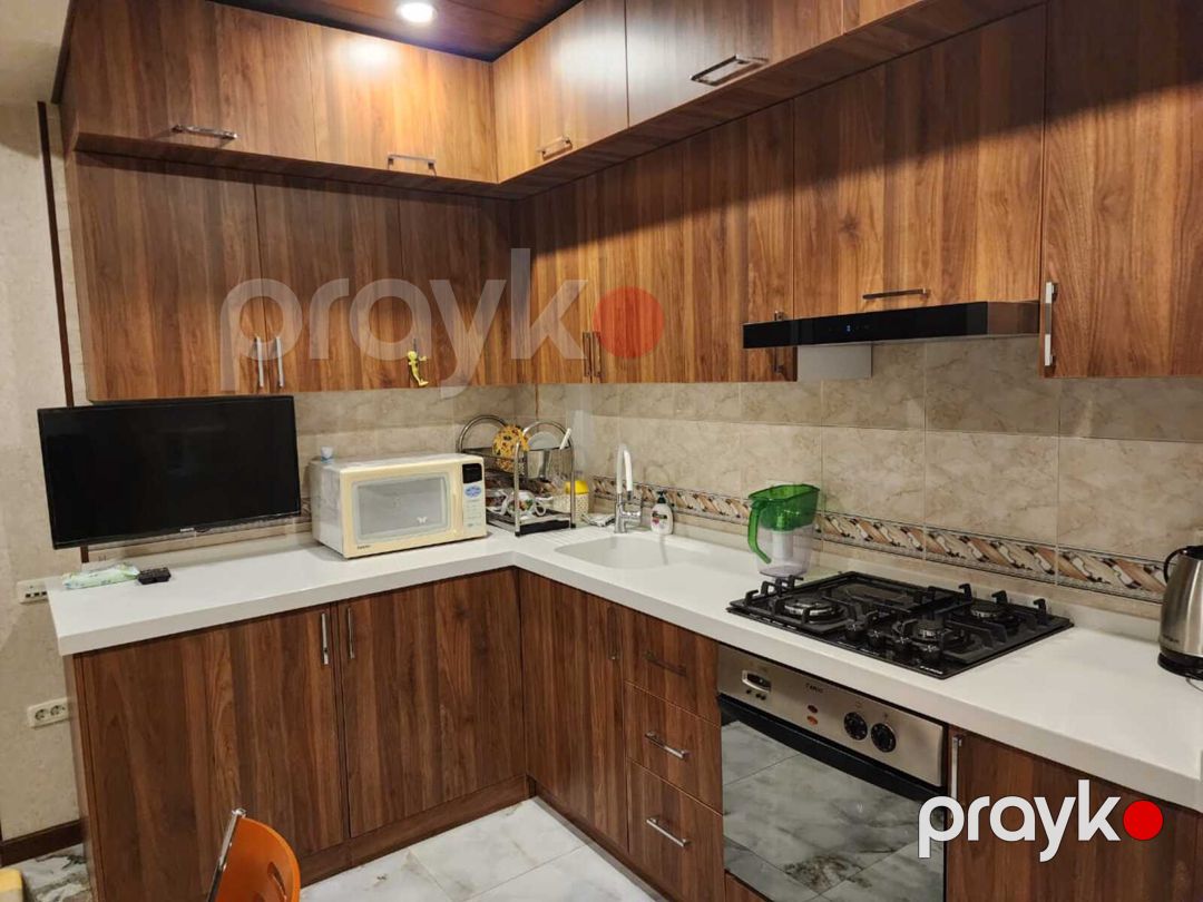 İcarəyə verilir 6 otaqlı köhnə tikili 180 m² — Mənzil, Bakı (2)