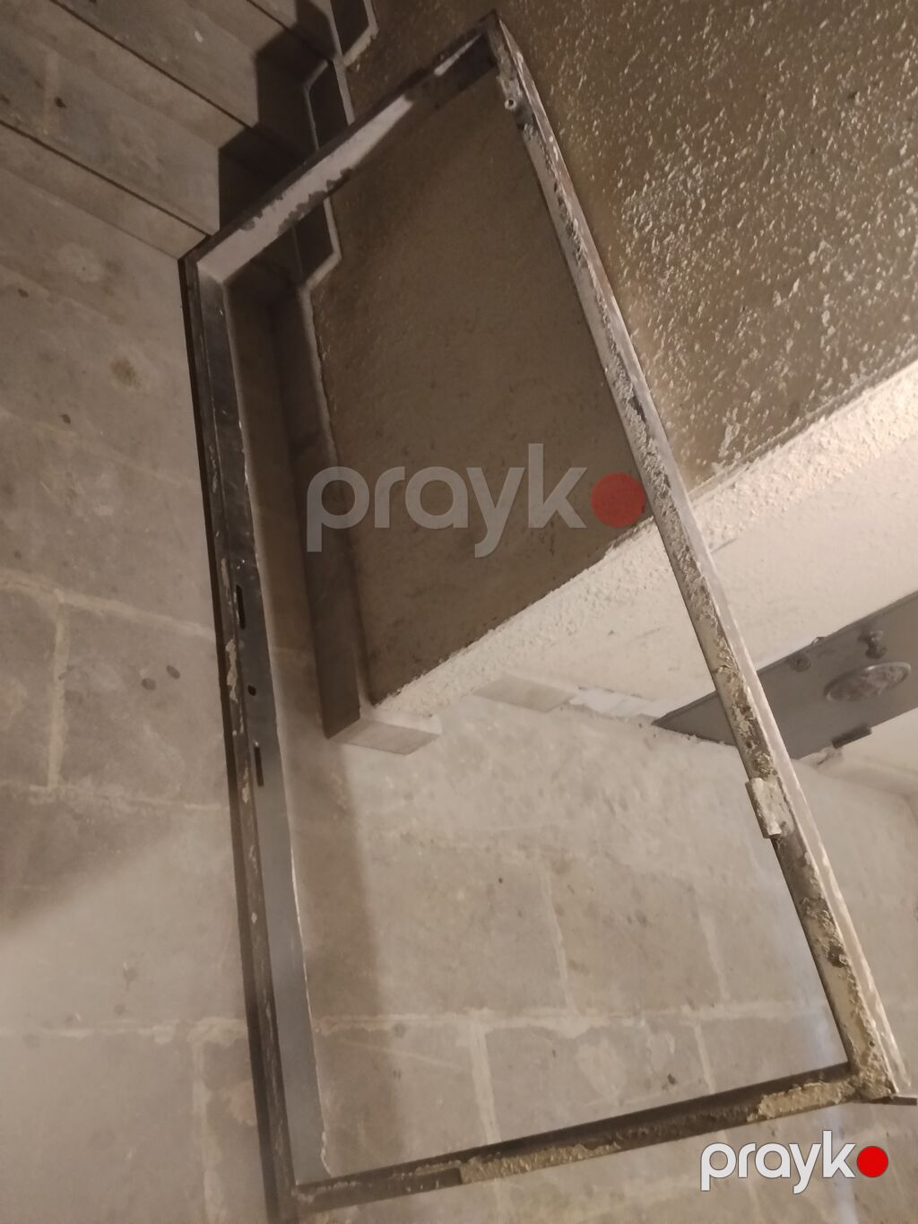 Dəmir giriş qapısı – komplekt - Material: qalın metal lövhədən — Pəncərələr, qapılar, balkonlar, Bakı (5)