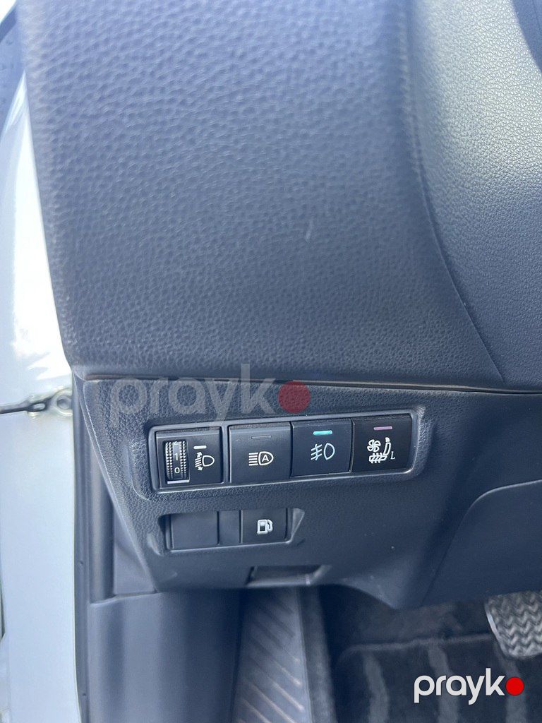 Toyota Corolla Cross, 2.0 L, 1.31 kWh, 2024 il, 33 918 km — Avtomobillər, Bakı (12)