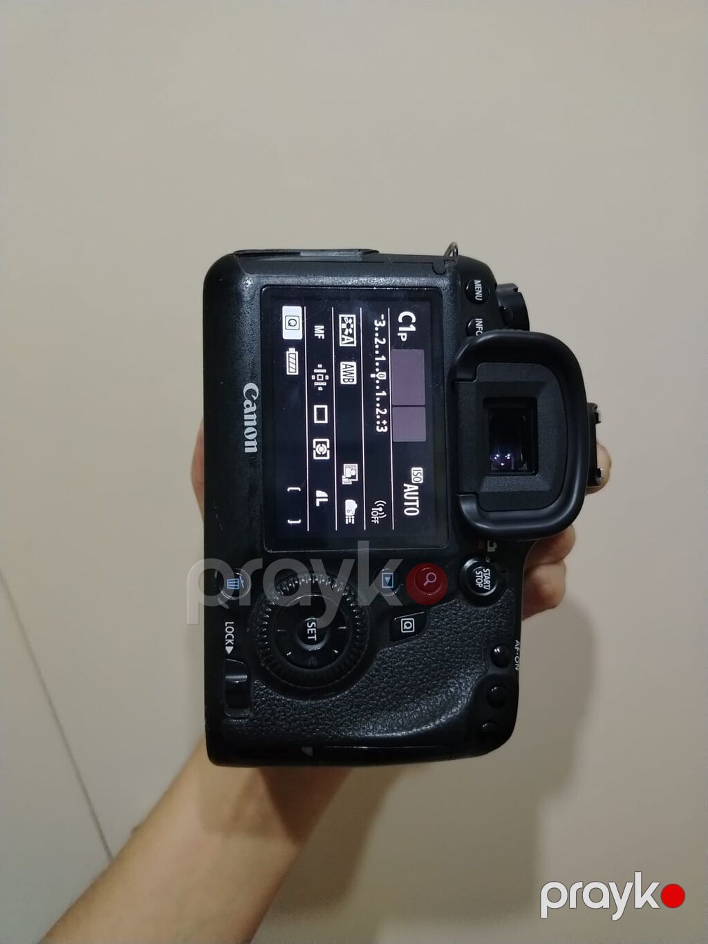 Canon 6 de body — Fotoaparat, Masazır (4)