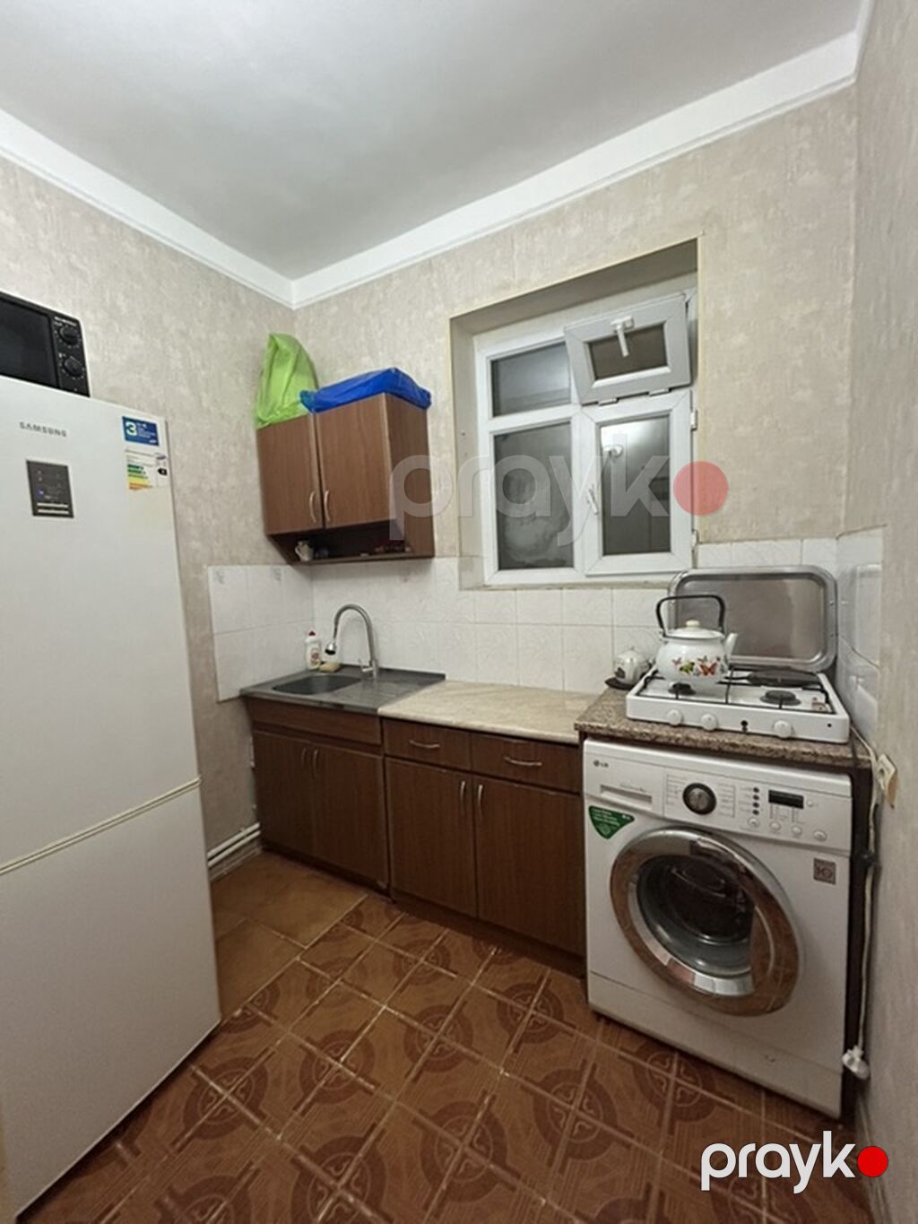 Kirayə Verilir – 2 Otaqlı Həyət EVİ Yeni Klinikanın yanında, Şəfa — Mənzil, Bakı (7)