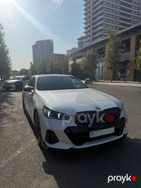 BMW 520, 2.0 L, 2023 il, 37 000 km — Bakı