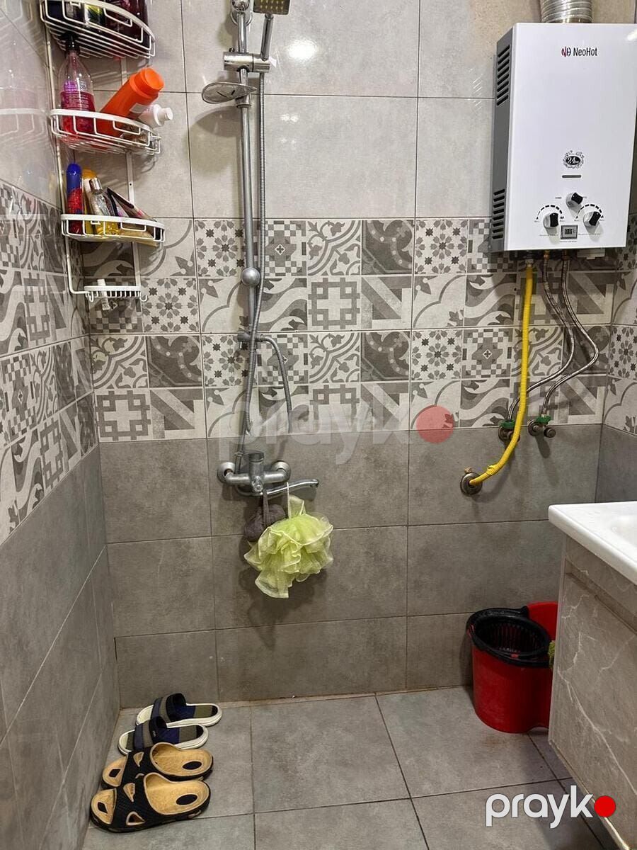 Satılır 2 otaqlı köhnə tikili 55 m² — Mənzil, Bakı (12)