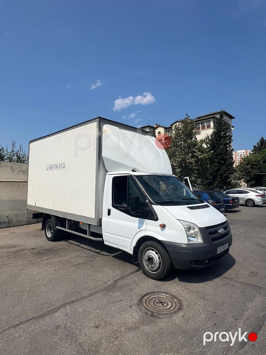 Yükdaşıma üçün qapalı furqonlu yük avtomobili - Marka/model: Ford — Yük maşınları, Bakı