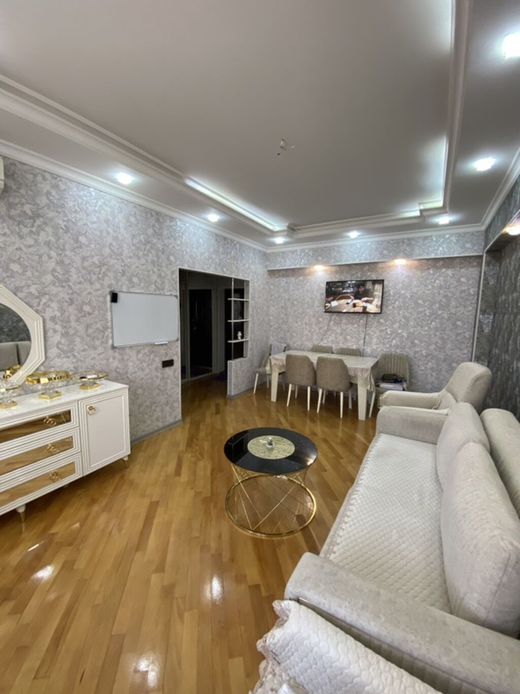 Salam evlə bağlı suallar ücün əlaqə saxlayın — Qonaq otağı üçün, Bakı (2)