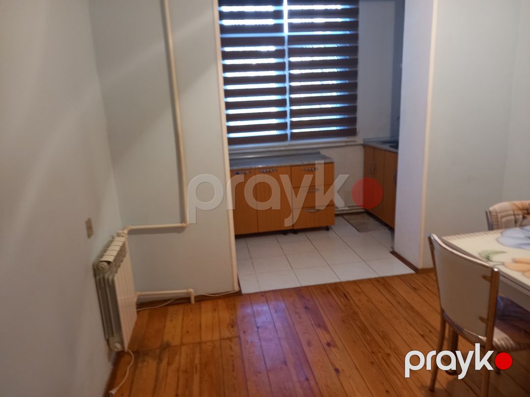 Satılır 2 otaqlı köhnə tikili 60 m² — Mənzil, Bakı (7)