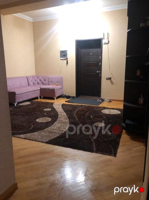 İcarəyə verilir 3 otaqlı yeni tikili 140 m²