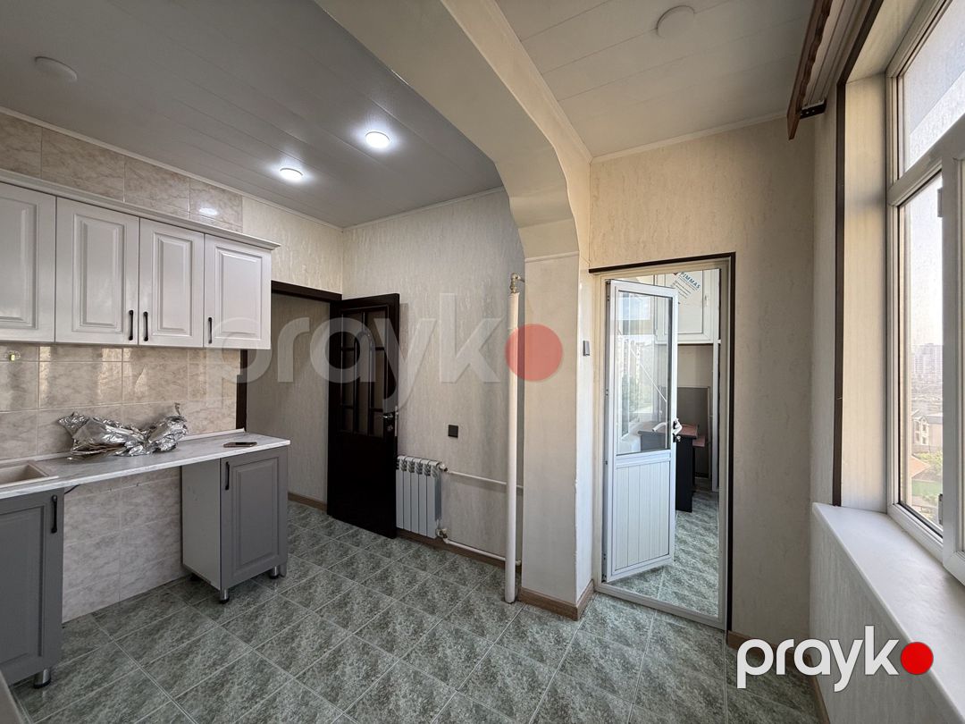 Satılır 4 otaqlı köhnə tikili 102 m² — Mənzil, Bakı (5)