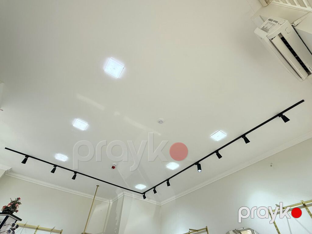 Butik üçün vitrin və avadanlıq dəsti - Qızılı rəngli divar asqı — Digər, Bakı (6)