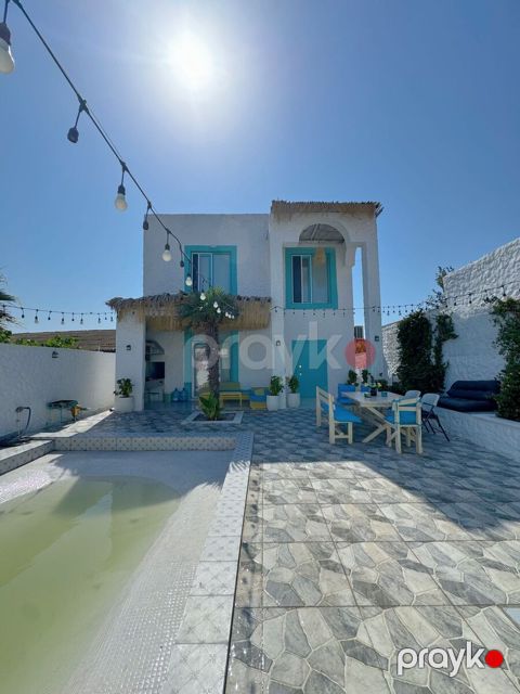 Satılır 5 otaqlı həyət evi/bağ evi 230 m² — Bakı