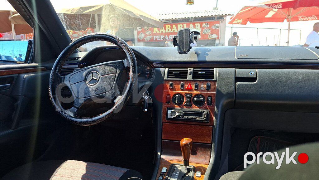Mercedes E 230, 2.3 L, 1995 il, 398 990 km — Avtomobillər, Xırdalan (4)