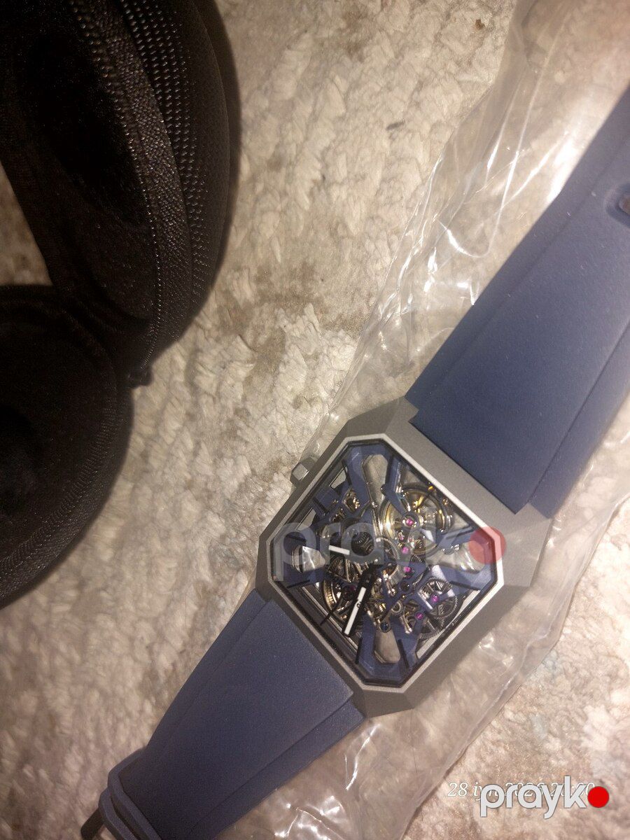 Bell&Ross qol saatı — Şəxsi əşyalar, Bakı (4)