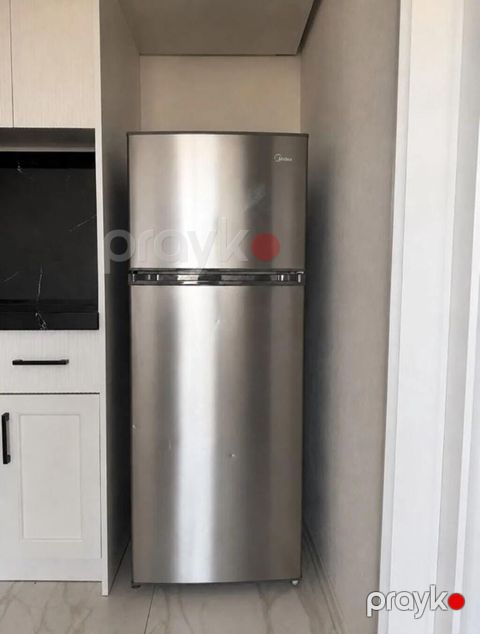 Midea Soyuducu 350₼Satilir. Evdən Satışdı. Ünvan: Xətai. Ema — Bakı