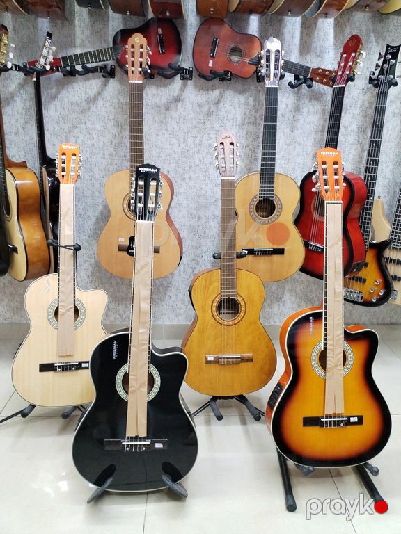 Klassik gitaralar — Musiqiə alətləri, Bakı (9)
