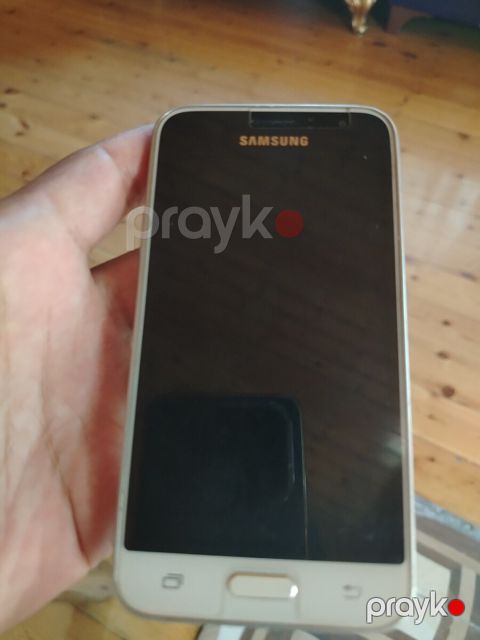 Samsung Galaxy J1 White 4GB — Bakı