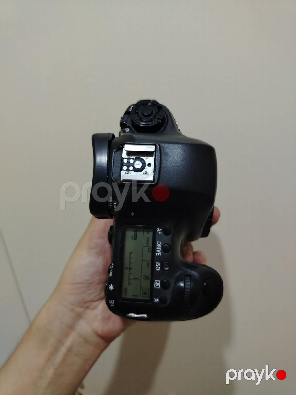 Canon 6 de body — Fotoaparat, Masazır (2)