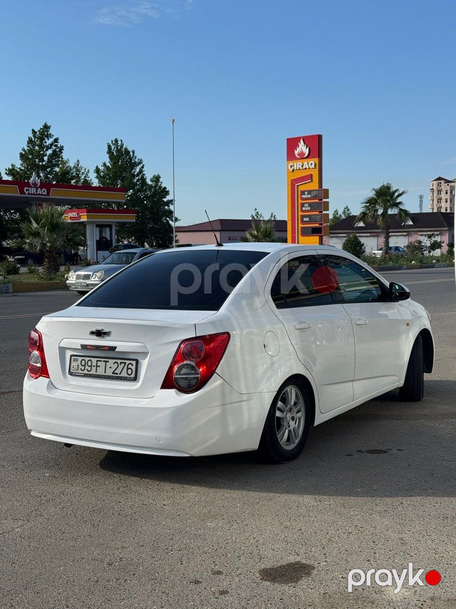 Chevrolet Aveo, 2013 il — Avtomobillər, Şirvan (2)