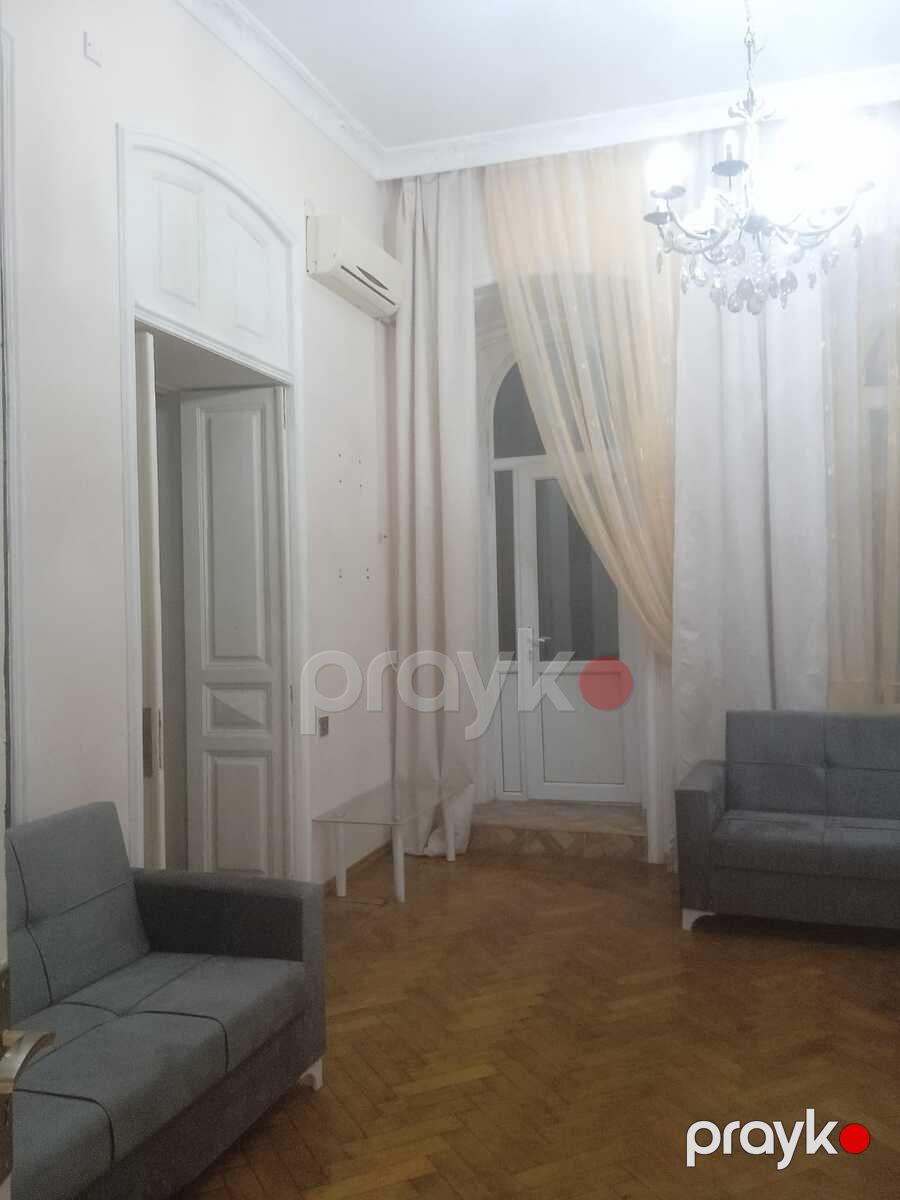 İcarəyə verilir 2 otaqlı köhnə tikili 65 m² — Mənzil, Bakı (5)