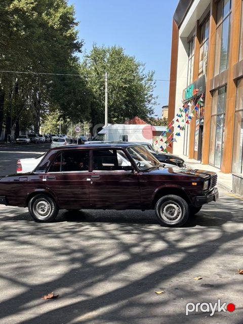VAZ (Lada) 2107: 1.6 l Sedan — İsmayıllı