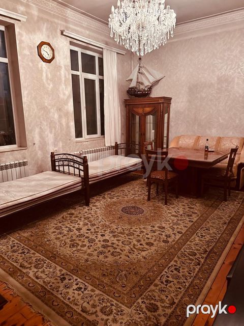 İcarəyə verilir 3 otaqlı həyət evi/bağ evi 90 m²