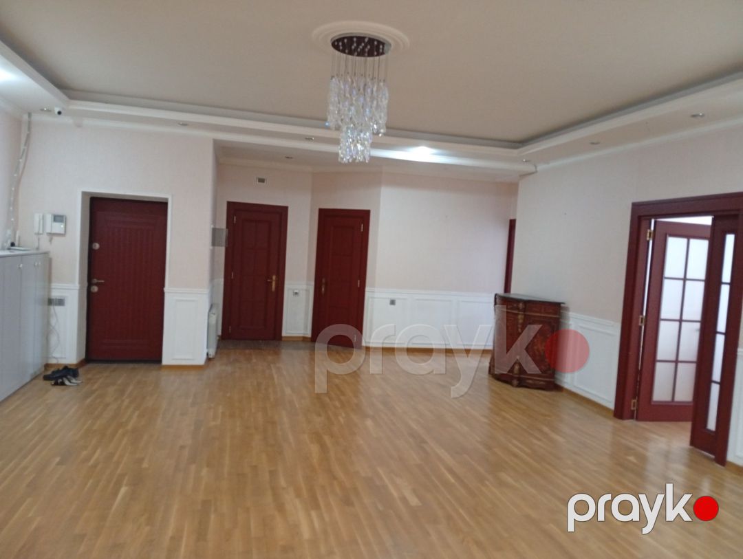 Satılır 5 otaqlı yeni tikili 240 m² — Mənzil, Bakı (7)