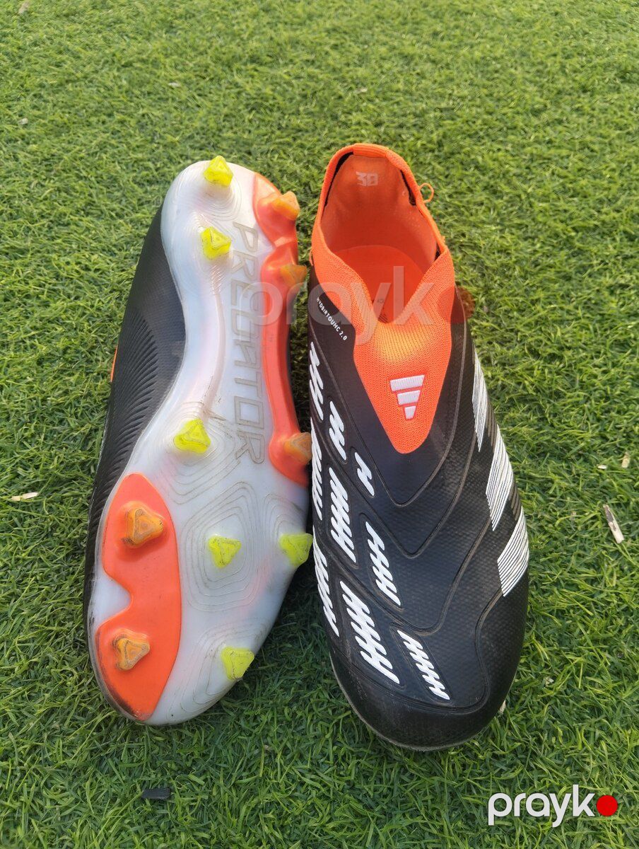 Butsi Adidas — Geyim, ayakkabı, aksesuarlar, Bakı
