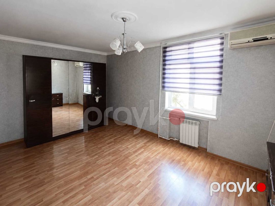 Satılır 2 otaqlı köhnə tikili 50 m² — Mənzil, Bakı