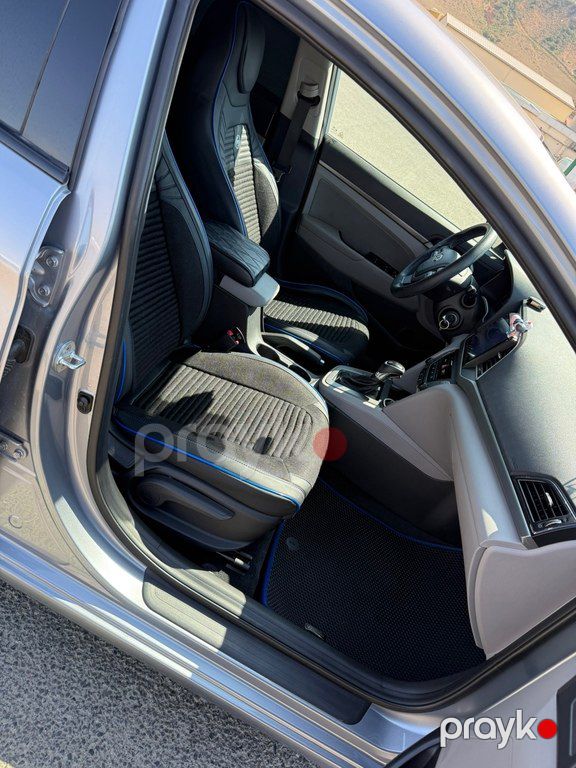 Hyundai Elantra, 2.0 L, 2017 il, 99 779 km — Avtomobillər, Bakı (11)
