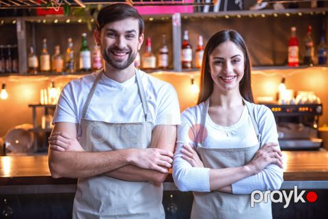 Ofisiant tələb olunur — Bakı