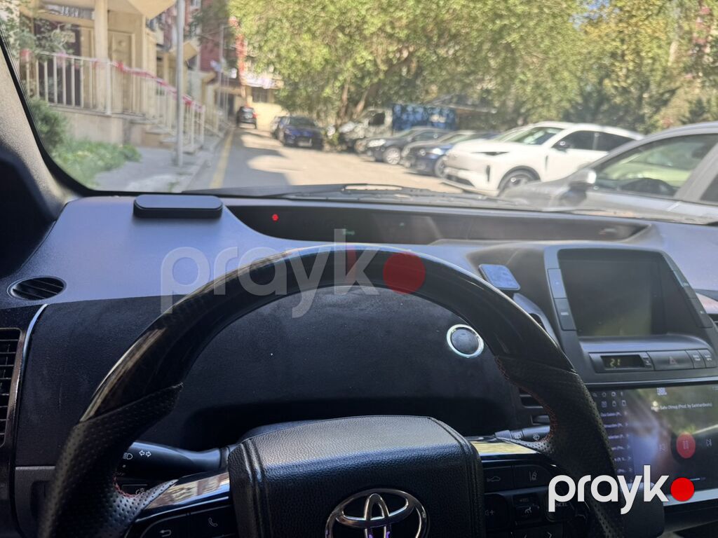Salam Toyota Prius 20 Gövdə Rəng: Yaş Asvalt İl: 2007 Mühərik: 1.5 A — Avtomobillər, Bakı (6)