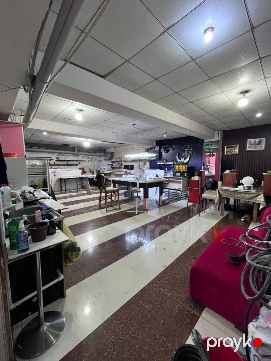 Satılır obyekt 360 m² — Əmlak, Bakı (9)