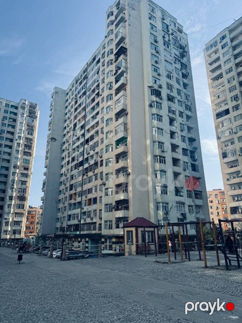 Satılır 3 otaqlı yeni tikili 90 m²