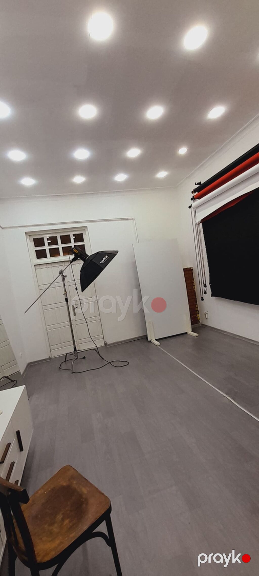 Nizami 145 kucesinde seherin merkezinde Cin sefirliyin qarsisinda ofis — Ofis, Bakı (5)