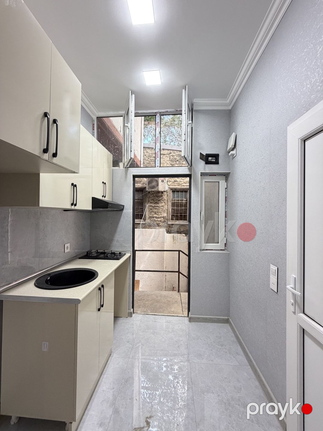 Satılır 1 otaqlı köhnə tikili 22 m² — Mənzil, Bakı (5)