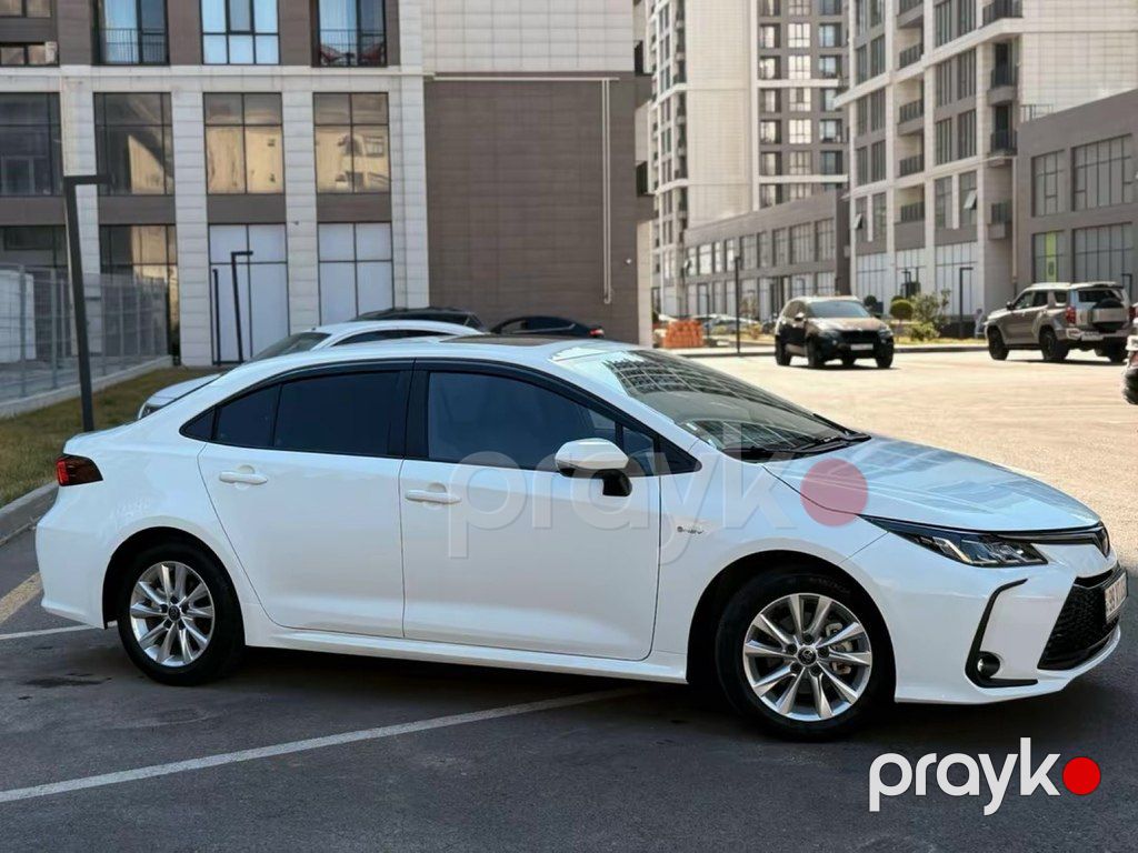 Toyota Corolla, 1.8 L, 0.85 kWh, 2025 il, 24 000 km — Avtomobillər, Bakı (4)