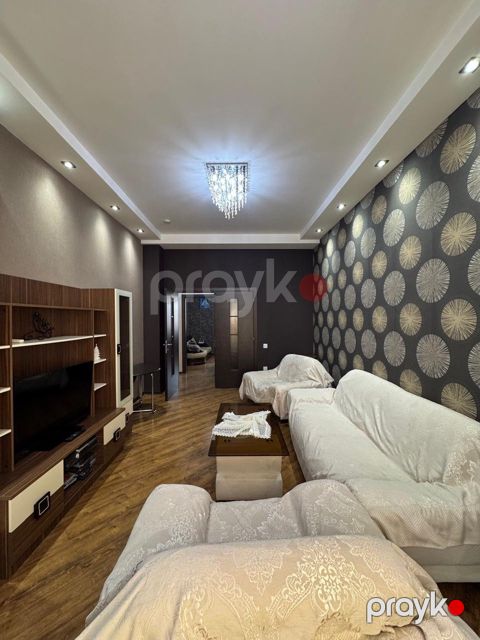 İcarəyə verilir 3 otaqlı köhnə tikili 100 m² — Bakı