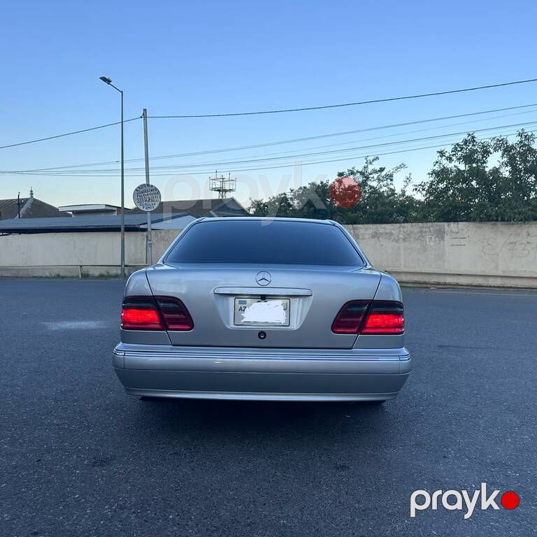 Mercedes E 320, 3.2 L, 2000 il, 376 000 km — Avtomobillər, Bakı (4)